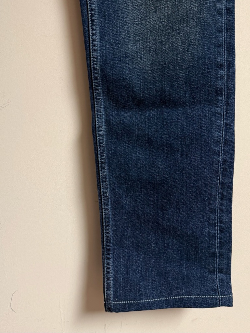 Hudson Women’s Byron Straight Medium Wash Jeans Size 31 - Picture 4 of 8